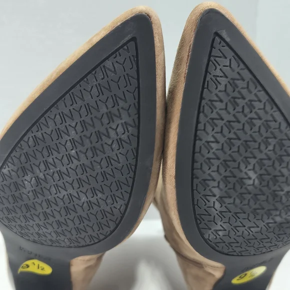 Jones New York Sonjah Tan Suede Leather Kitten Heeled Pointed Toe Boots Size 9.5 - Picture 5 of 15